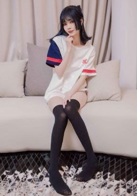 舔舔的女人