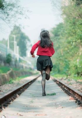 花吃了那女孩 电影